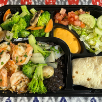 C17. Jumbo Shrimp and Vegetable