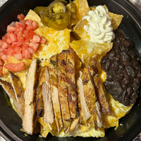 N4. Nachos with Grilled Chicken